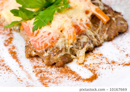 beefsteak with cheese, macro beefsteak with cheese, macro 10167669