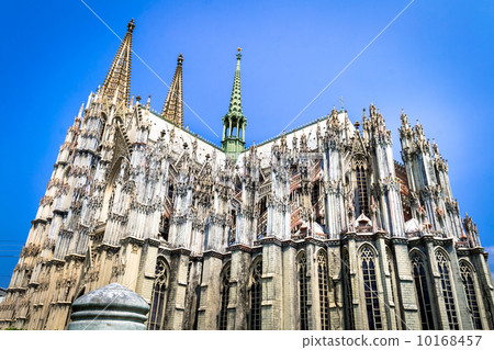the cologne cathedral 10168457