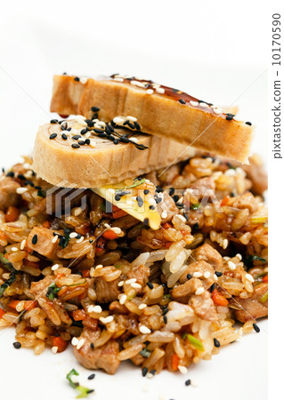 brown rice with shrimps 10170590