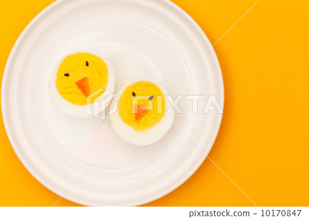 Easter eggs 10170847