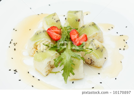 sweet rolls 10170897