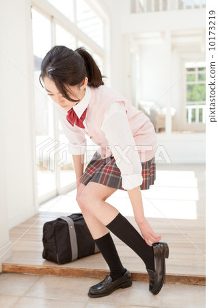 School girls high school entrance School girls high school entrance 10173219