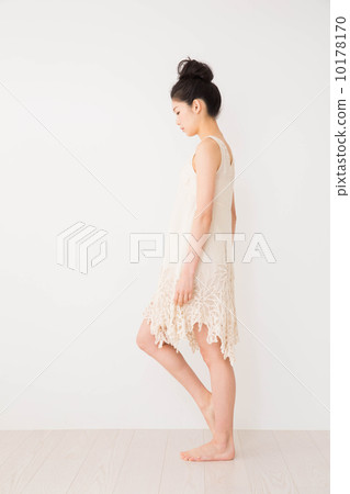 肖像女性 肖像女性 10178170