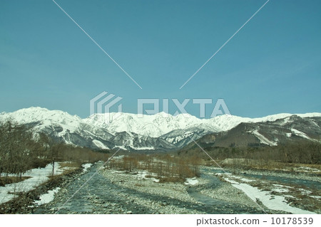 White horse mountain ranch 10178539