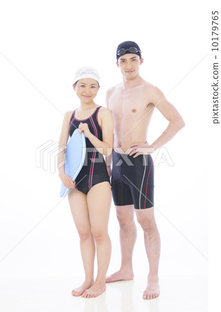 Bathing suits 10179765