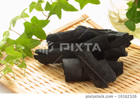 Bincho charcoal and plants Bincho charcoal and plants 10182326