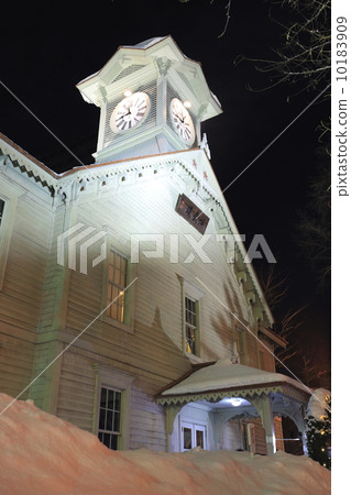 札幌市鐘樓在冬天 10183909