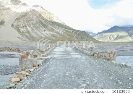 Padum Highway, Sanskar 10183993