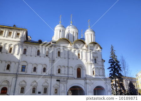 The Patriarch Palace and the Twelve Apostles Church. Moscow Kremlin, Russia The Patriarch Palace and the Twelve Apostles Church. Moscow Kremlin, Russia 10189871