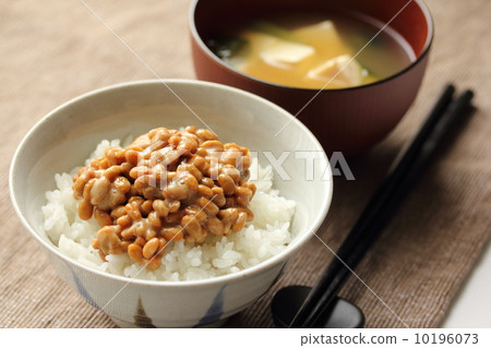 Natto rice 10196073