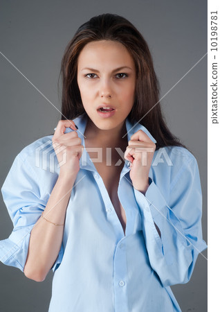 beautiful surprised woman 10198781