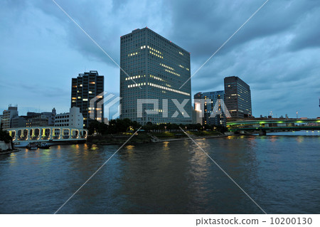 Cloudy Sumida River 10200130