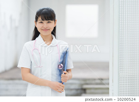 白色的一位女士 10200524