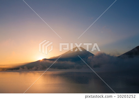Sunrise from Lake Motosu 10203252
