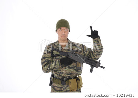 Men who signal by hand 10219435