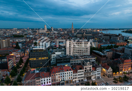 Aerial view to the center of Antwerp from the roof 10219817