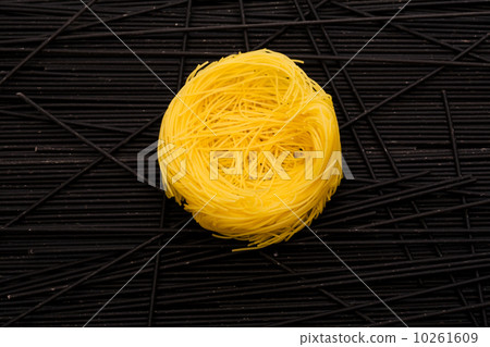 pasta pasta 10261609