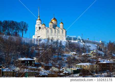 Vladimir downtown in winter, Russia Vladimir downtown in winter, Russia 10263178