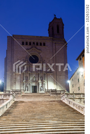 Gothic Cathedral at Girona in morning 10263192
