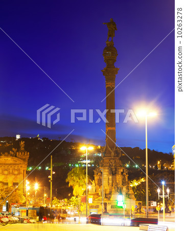 night view of Columbus monument. Barcelona 10263278