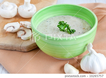 Fresh cream mushroom soup Fresh cream mushroom soup 10265757