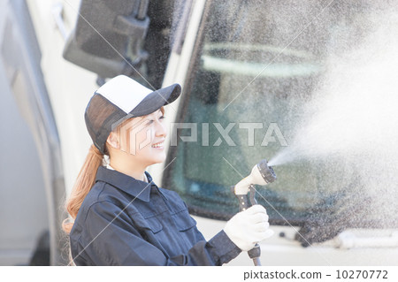 Car wash female track Car wash female track 10270772