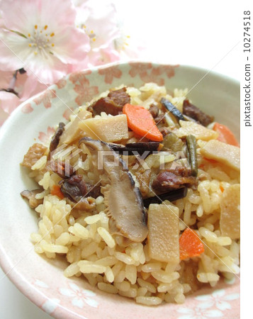 Spring taste bamboo shoots rice Spring taste bamboo shoots rice 10274518