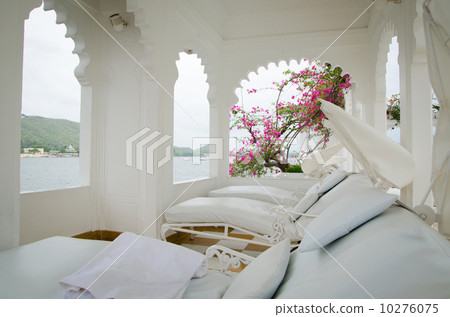 Lake Palace Hotel in Udaipur Lake Palace Hotel in Udaipur 10276075