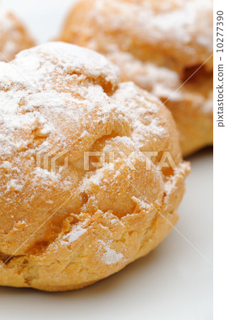Profiteroles 10277390