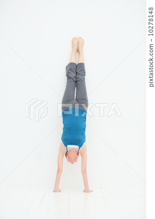 倒立/女士 10278148