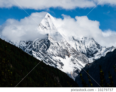 Chanadorje mountain Chanadorje mountain 10279737