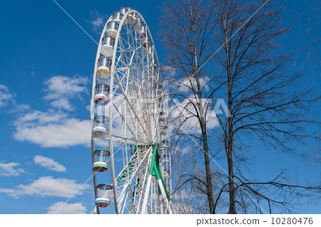 Ferriswheel. Kazan. Russia Ferriswheel. Kazan. Russia 10280476