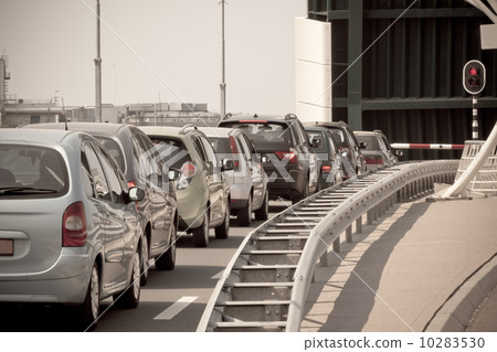 Open Bridge and Waiting Cars 10283530