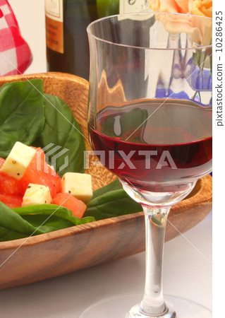 Caprese appetizer Italian food wine Caprese appetizer Italian food wine 10286425