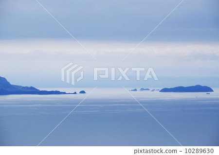 島的剪影 10289630