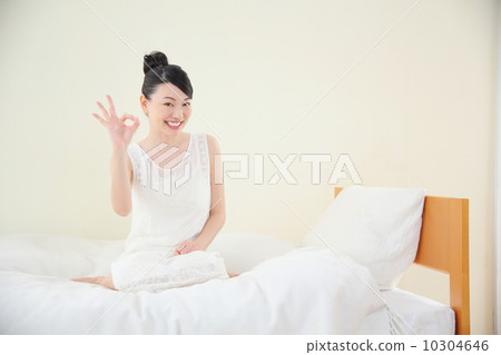 Women · Bedroom Women · Bedroom 10304646