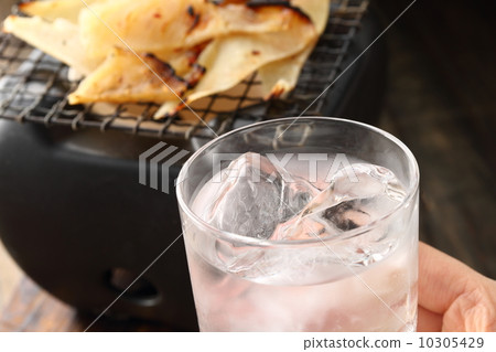 燒酒和艾鰭 10305429