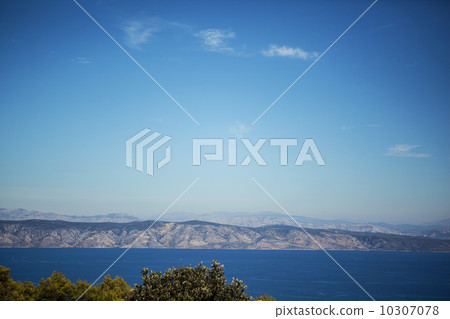 sea summer panorama, blue mountains 10307078