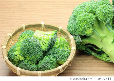 broccoli broccoli 10307511