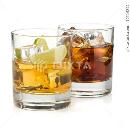 Whiskey and cola cocktails Whiskey and cola cocktails 10314202