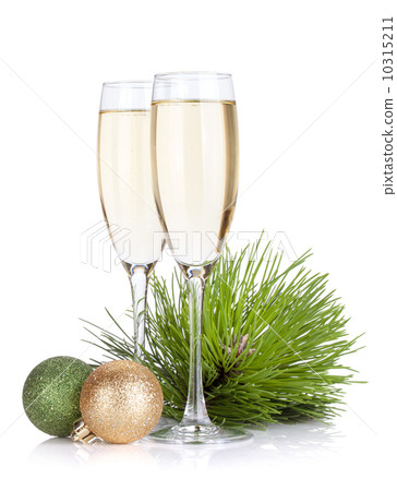 Champagne glasses, firtree and christmas decor Champagne glasses, firtree and christmas decor 10315211