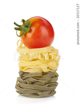 Italian pasta with tomato cherry on top Italian pasta with tomato cherry on top 10317127