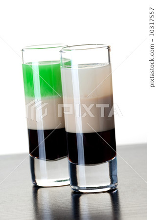 Shot cocktail collection: Apache and B52 10317557