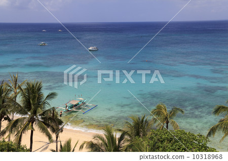Beautiful sea and boat Philippines, Boracay Beautiful sea and boat Philippines, Boracay 10318968