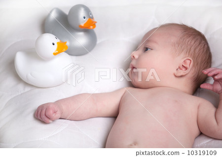 Baby and some ducks from bath Baby and some ducks from bath 10319109