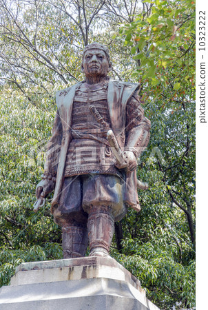 Maki Izumi Morimori Bronze statue Maki Izumi Morimori Bronze statue 10323222