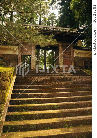 Heng Castle 01 10325282