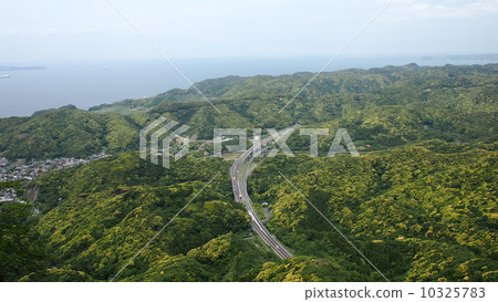 Futtsu Tateyama road seen from saw mountain 10325783