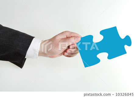 10326845