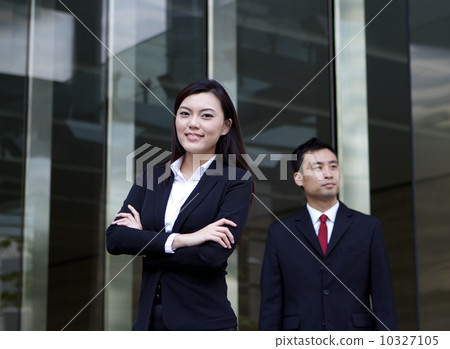 Confident Asian Business Team 10327105